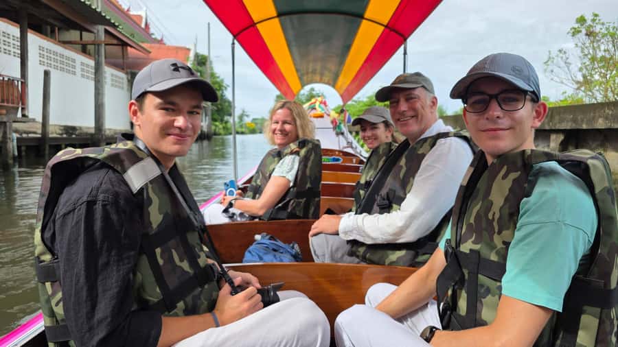 From BANGKOK: Railway Market and Amphawa Floating market - Why the railway market is worth the drive