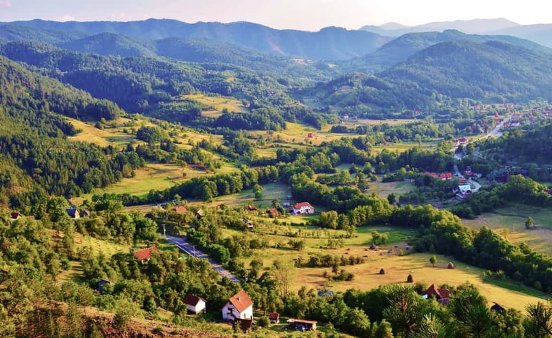 From Belgrade: Sargan 8 Railway and Wooden City 1 Day Tour - What the $160 price really covers