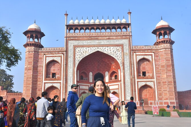 From Delhi: 2 Days Taj Mahal & Agra City Tour With Fatehpur Sikri - A sunrise visit inside the Taj Mahal