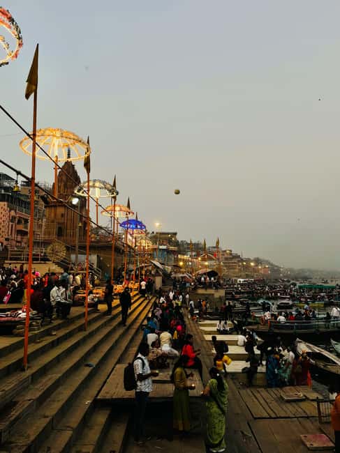 From Delhi : 2 Days Varanasi Tour By Fastest Train - What the $53 price really covers