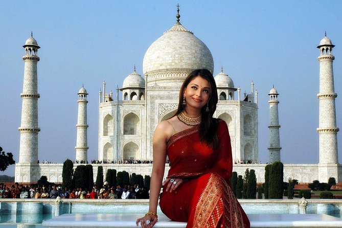 From Delhi: All-Inclusive Taj Mahal Tour by Gatiman Express Train - Dinner on the return train and Delhi drop-off