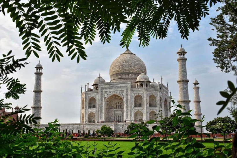 From Delhi: Taj Mahal & Agra Day Tour by Superfast Train - Lunch is a practical pause, not just a meal