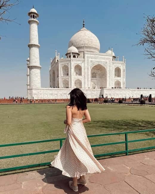From Delhi: Taj Mahal & Agra Day Tour by Superfast Train - The Taj Mahal visit comes first