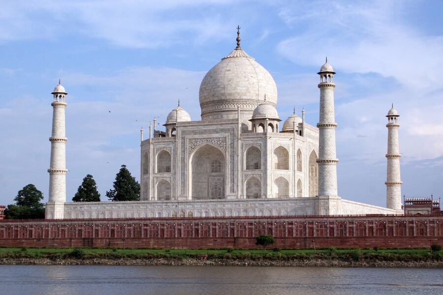 From Delhi: Taj Mahal & Agra Fort Day Trip by Express Train - What the $64 price really covers