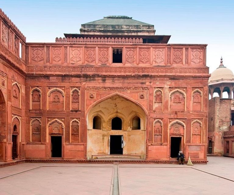 From Delhi: Taj Mahal & Agra Tour by Gatimaan Express Train - Who should book this Agra day trip?