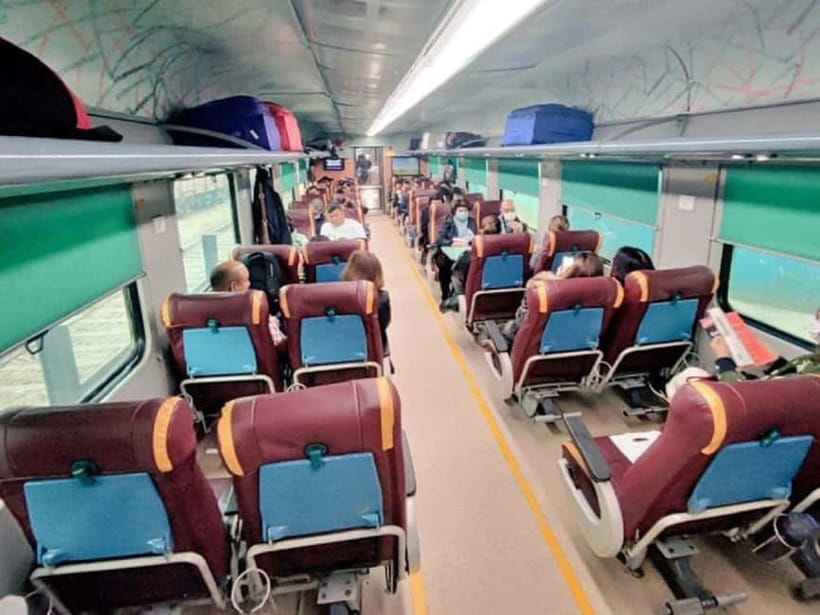 From Delhi: Taj Mahal and Agra Day Tour by Super-fast Train - Why the fast train changes the Delhi to Agra day