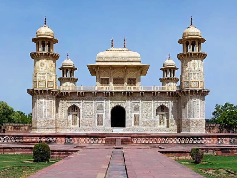 From Delhi: Taj Mahal and Agra Day Tour by Super-fast Train - Agra Fort and the view toward the Taj Mahal