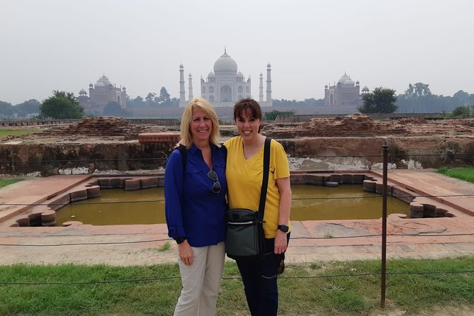 From Delhi : Taj Mahal Tour By Gatimaan Express Train All Inclusive Package - A private car and guide keep the Agra portion simple