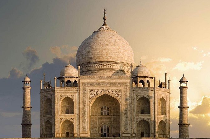 From Delhi to Taj Mahal and Agra Tour By Superfast Train - Agra Fort, the day’s best historical counterpoint