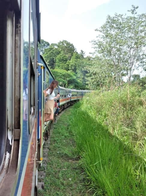 From Ella: Ella Unfogettable Day tour & Train Ride Tour - Pallewela Waterfall and the best cooling-off stop