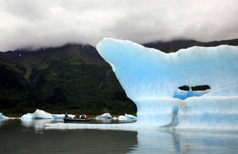 From Girdwood or Anchorage: Spencer Glacier Float & Railroad - Key points to know before booking