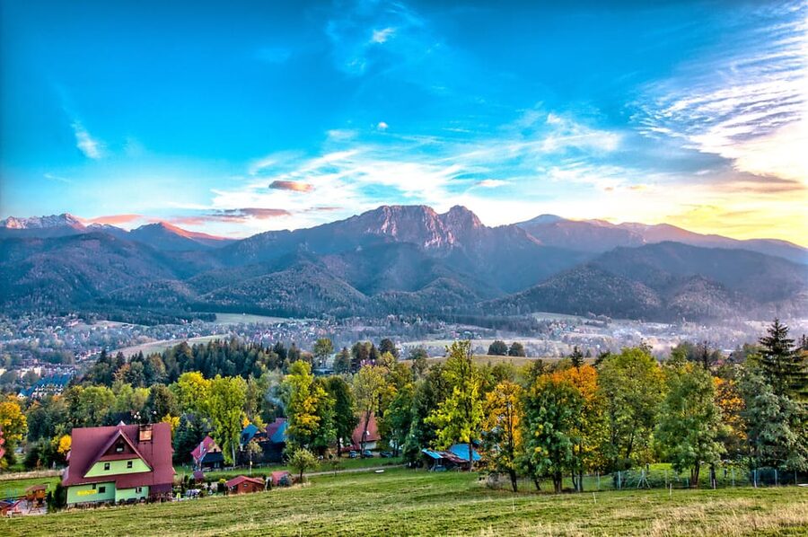 From Krakow: Zakopane Day Trip with Funicular & Food Tasting - Why this Krakow to Zakopane day trip works