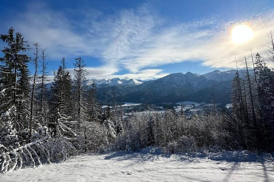 From Krakow: Zakopane Day Trip with Funicular & Food Tasting - Leaving Krakow for Chocholow