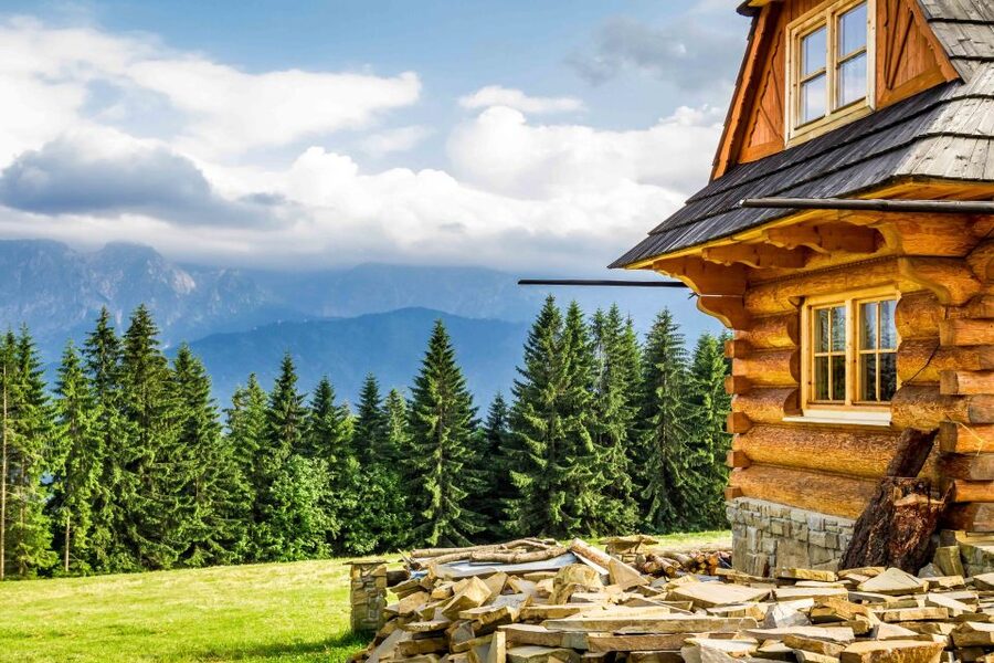 From Krakow: Zakopane Tour with Gubalowka Funicular & Museum - Why Zakopane makes a worthwhile day from Krakow