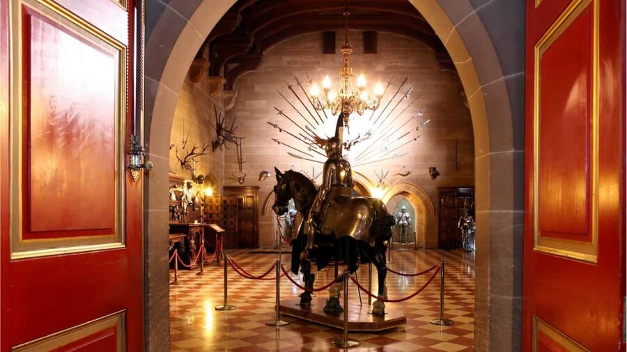 From London: Warwick Castle Day Trip by Rail - Who will enjoy this castle day most?