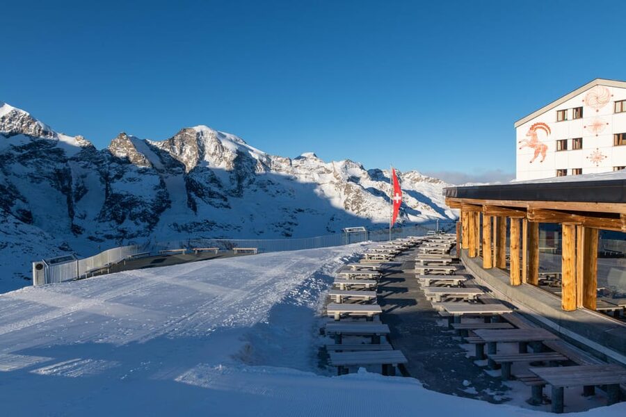 From Milan: Bernina Red Train & Lunch with Mountain Views - Lunch at 2,978 meters