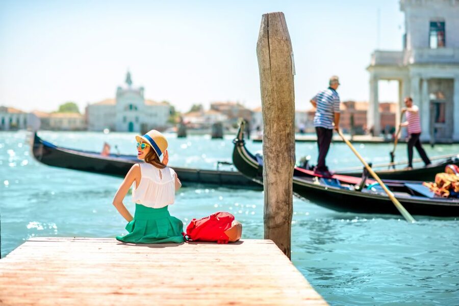 From Milan: Venice and Verona Full-Day Tour by Train - The journey onward to Venice