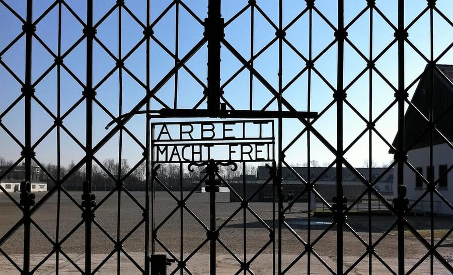 From Munich: Dachau Concentration Camp Private Tour by Train - The Administration Headquarters and Camp Structure