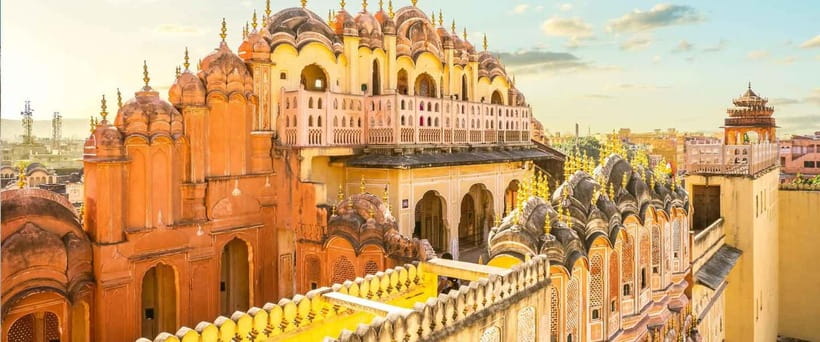 From New Delhi: Jaipur Day Trip by Train or Car - Time, walking, and comfort
