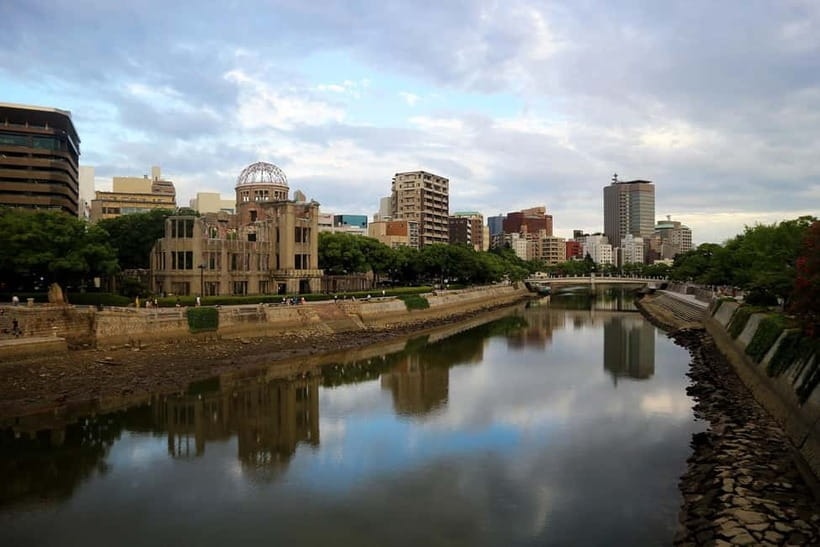 From Osaka: Hiroshima and Miyajima Day Trip by Bullet Train - Returning to Hiroshima for its hardest history