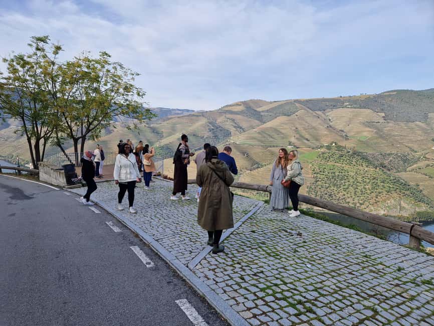 From Porto Douro Valley Tour with Train and Vinho Verde - The first ride from Porto to Peso da Régua