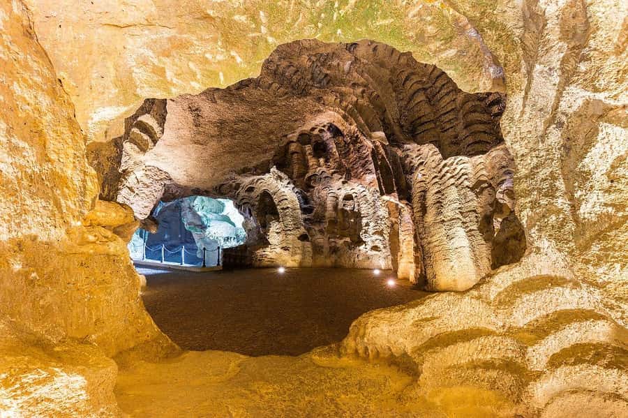 From Rabat: Tangier Guided Day Tour by High-Speed Train - Languages, group size, and guide quality
