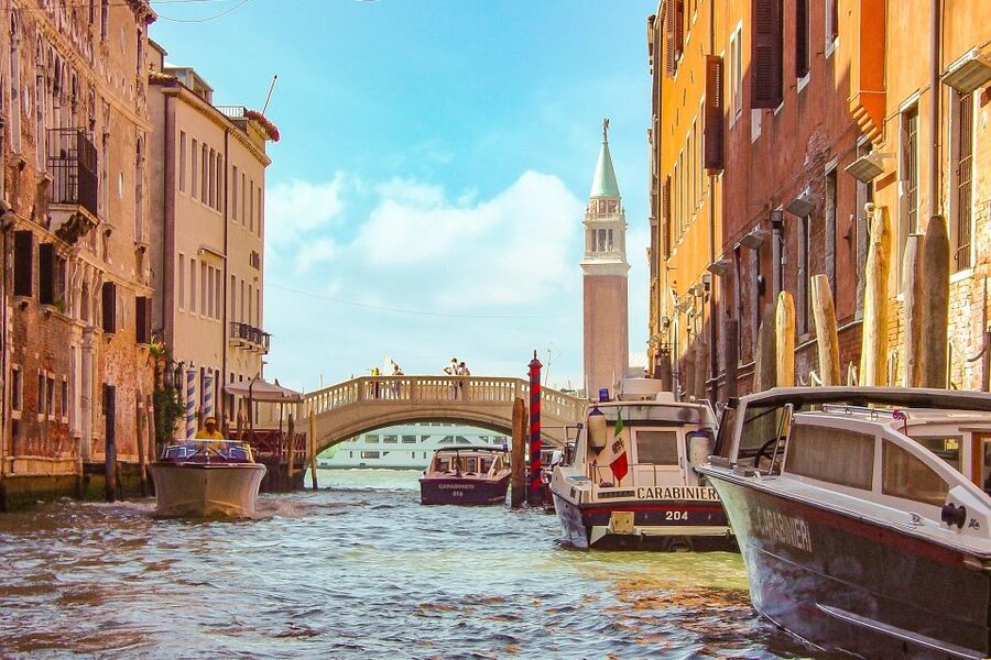 From Rome: Full-Day Small Group Tour to Venice by Train - Key points to know before booking