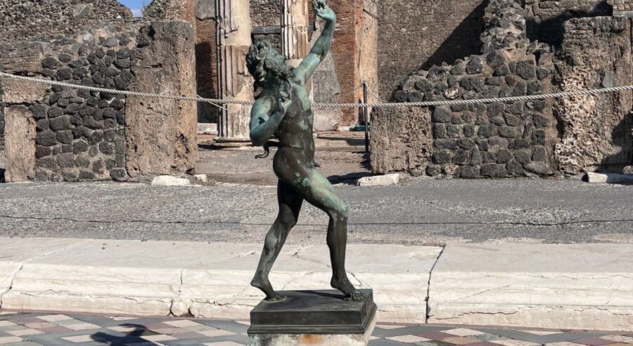 From Rome: Pompeii and Herculaneum Tour w/ High-speed Train - Pompeii: two and a half hours on ancient streets