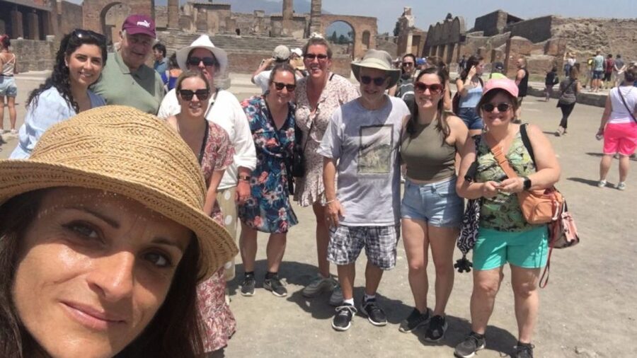 From Rome: Pompeii and Naples Day Trip by High-Speed Train - Who should book this day trip?