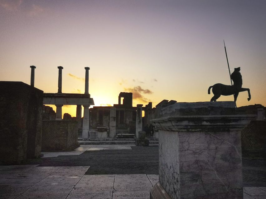 From Rome: Pompeii Day Trip by Fast Train and Car - What the streets reveal about ancient Pompeii