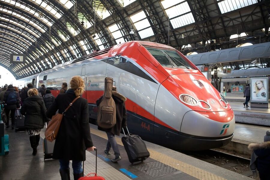 From Rome: Positano & Amalfi Coast Day Trip by Train & Ferry - A long but smart route from Rome