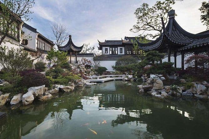 From Shanghai: Hangzhou Private Day Trip by Bullet Train - Lunch With Local Food and Tea