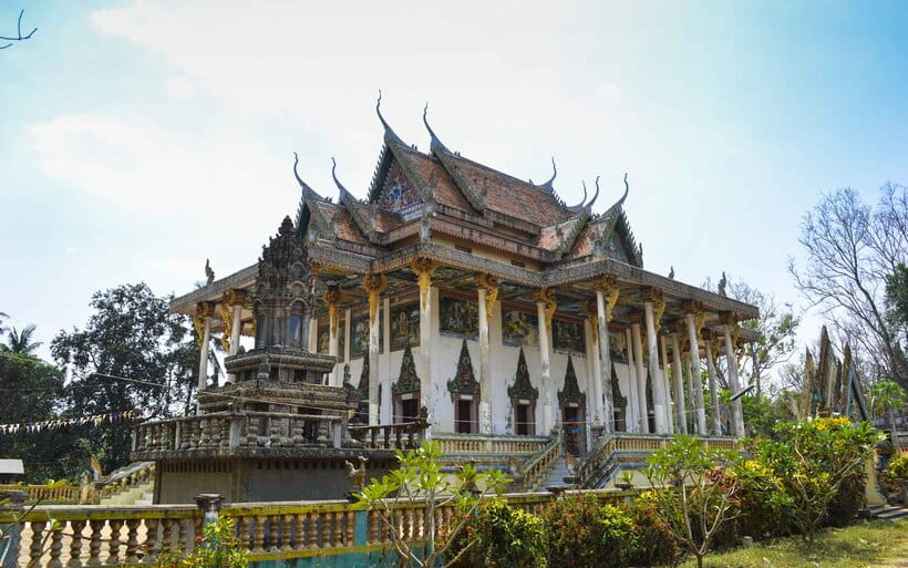 From Siem Reap: Battambang Day Trip Bamboo Train, Bats Cave - Seeing rice paper made by hand