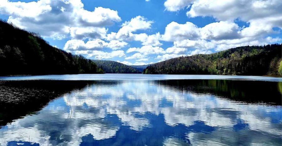 From Zadar: Plitvice Lakes Tour with Boat & Train Ride - The two-hour ride to Plitvice Lakes