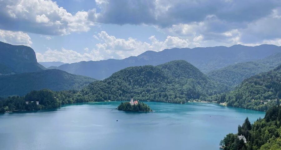From Zagreb: Ljubljana and Lake Bled Guided Day Trip - Taking the funicular up to Ljubljana Castle
