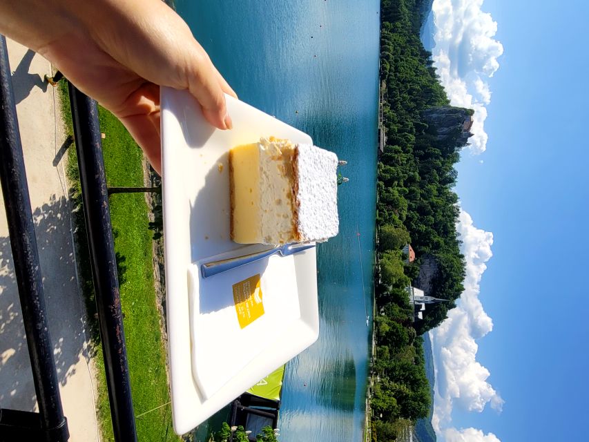 From Zagreb: Ljubljana and Lake Bled Guided Day Trip - Crossing from Zagreb in a comfortable van