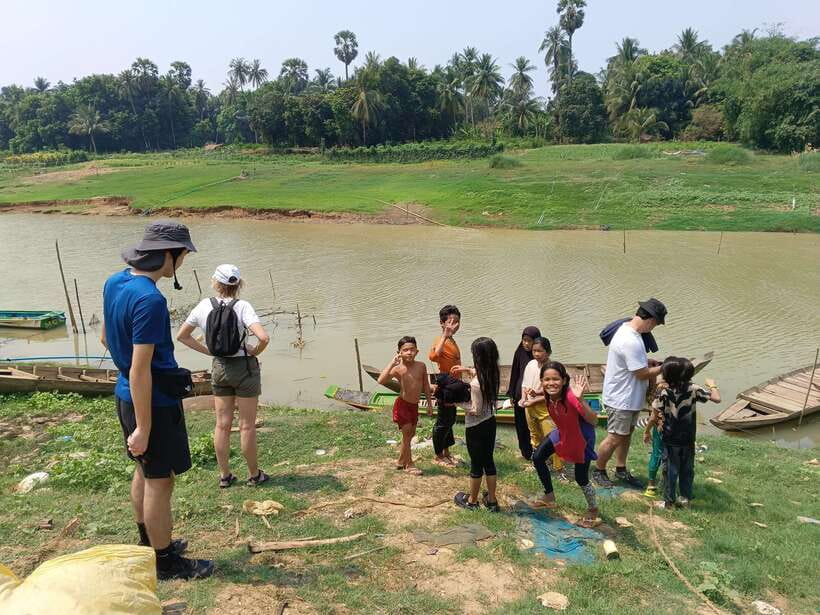 Full-day: Handicraft, Bamboo train, Killing cave, Bat Cave - Rice paper, rice wine, and the first taste of village life