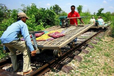 Full Day-Tour: Handicraft, Bamboo train, Killing cave. Bat cave