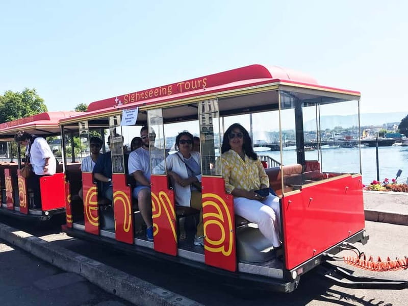 Geneva: Hop-on Hop-Off Bus & Scenic Mini-Train Tour - Audio, drivers, and the practical comfort level