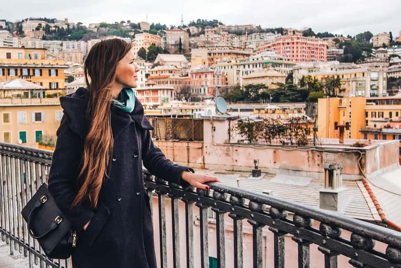 Genoa: Guided Panoramic City Tour with Funicular - Riding from the port city to its upper slopes