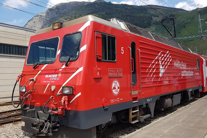 Glacier Express Panoramic Train Round Trip from Zürich With Private Guide - Tunnels, the Furka route, and the Goms valley