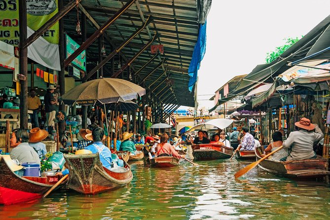 Grand Palace, Damnoen Floating Market & Maeklong Railway Market Tour – Full Day - Wat Phra Kaew and the Grand Palace