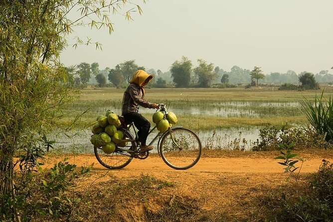 Grand Tour-Ek Phnom. Baset. Bamboo Train. Wat Banan. Phnom Sampov - Village food workshops with real tasting time