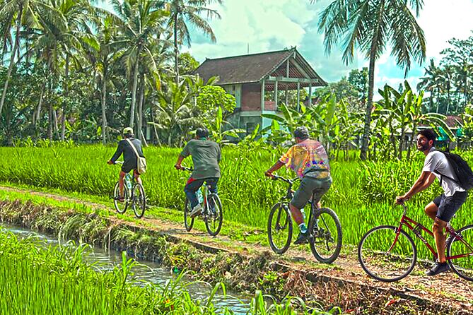 Grand Tour-Ek Phnom. Baset. Bamboo Train. Wat Banan. Phnom Sampov - The Bamboo Train’s one-hour ride