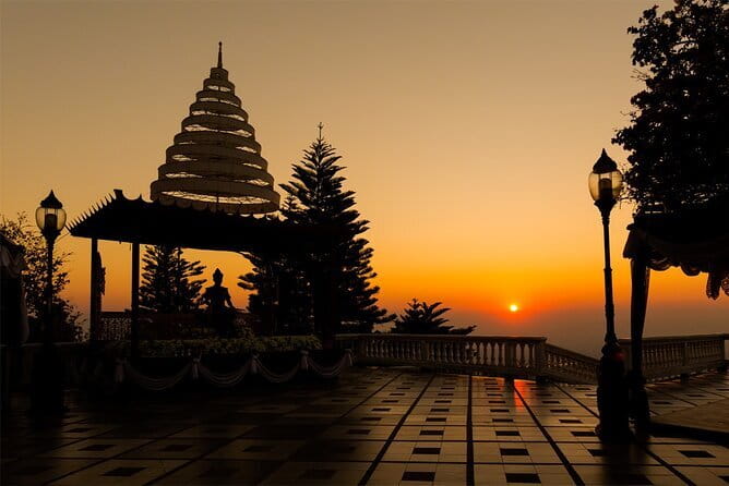 Guided Chiang Mai City Night Tour by EV Tram - Tai Yai and Burmese-Shan traditions at Wat Pa Pao