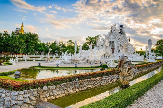 Guided Chiang Mai City Night Tour by EV Tram - Tha Phae Gate connects history with public life