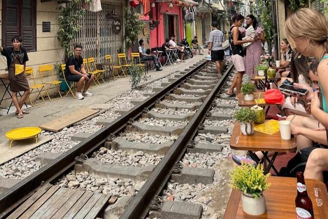 Half-Day Hanoi Highlights and Train Street Experience - Guides, Drivers, and the Value of Good Timing