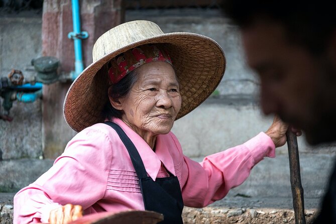 Half Day Railway Market and Damnoen saduak Floating Market tour - What Damnoen Saduak feels like in practice
