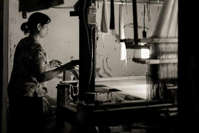 Half Day Tour Van Phuc Silk Village and Train Street Coffee - Timing, pickup, and the small print that matters
