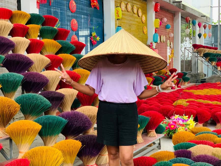 Half Day trip to Incense & Hat Villages with Train Street - Booking details that matter